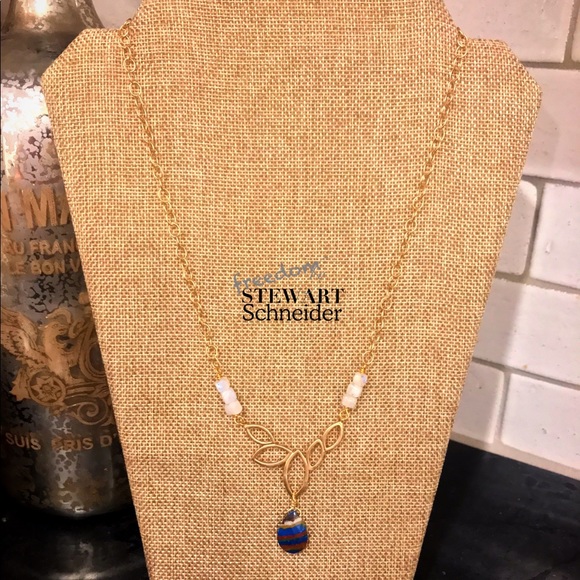 Rainbow statement necklace - Picture 2 of 2